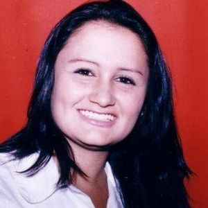 Meet your Posher, Elena